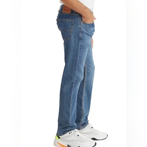 LEVI'S 505 Regular-Fit Straight Jeans - Picture 1 of 9